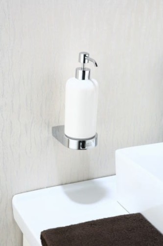 f64821e0e9a32508880c89f06db8ed84