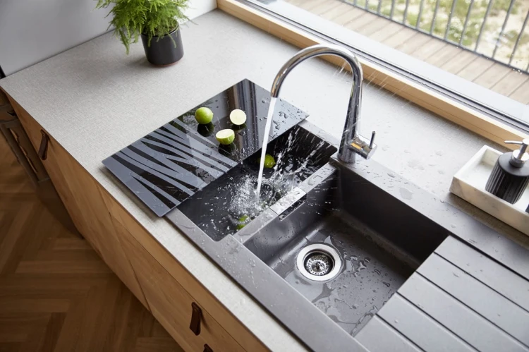 5e8dd75246be1d7e3f8d5e2bf3749fc6