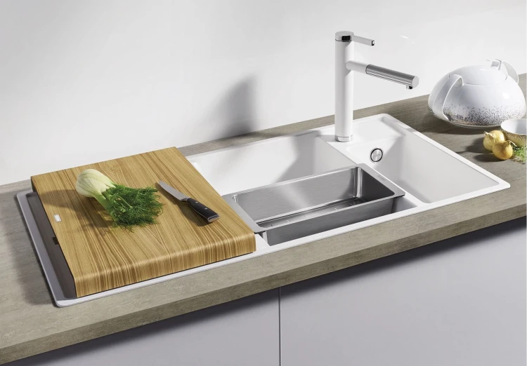 e5fda729b92911af502e4d69bc37c380