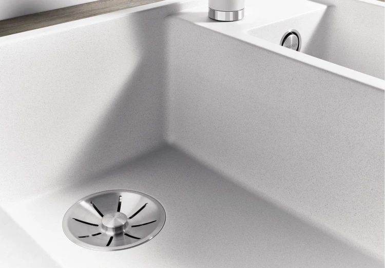 4b9ed6ff387c1c98622adebb4e787fd7